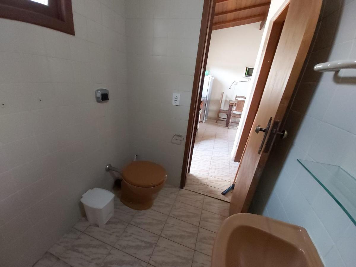 Villa 0006.03 - Maranduba - Chale - 1 Dorm - 5 Pess - 3 Quadras Do Mar - Piscina Coletiva - Wifi à Ubatuba Extérieur photo